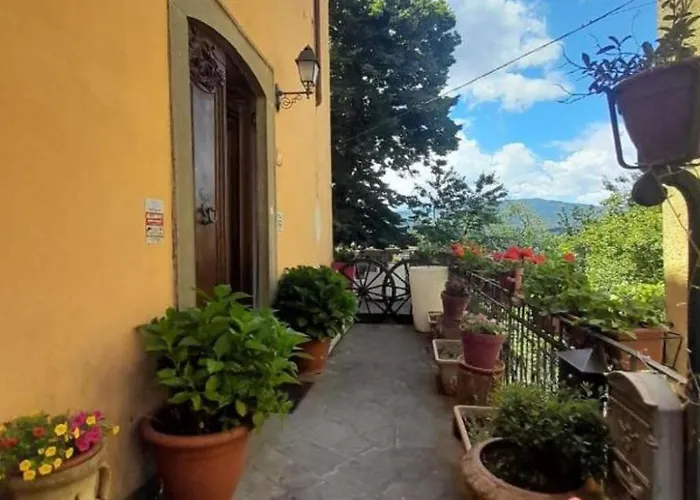 Mit Zauberhaftem Blick Auf Schloss By Interhome Compiano